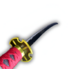 Vue rapprochée du katana Sandai Kitetsumontrant la garde dorée unique, le manche tressé rouge et le début de la lame au design ondulé.
