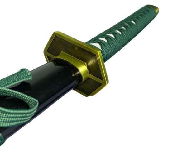 Réplique du katana de Aizen Sōsuke, lame noire avec tressage vert et garde dorée