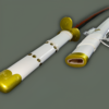 Gros plan sur le katana Ame no Habakiri, montrant son fourreau blanc orné de détails dorés et cloutés, avec la lame légèrement dégainée et son motif rouge distinctif.